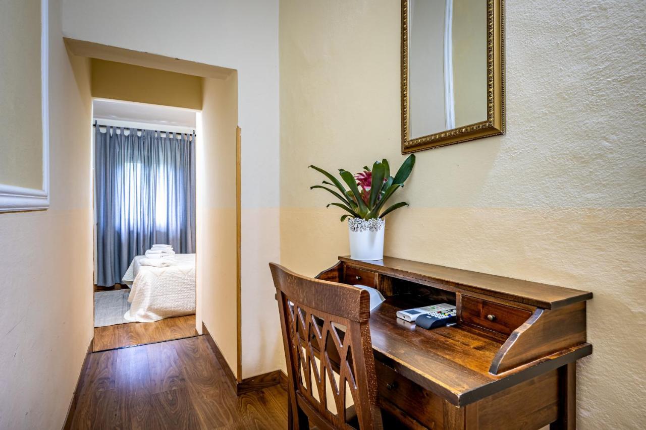 Hotel Minerva Pisa Esterno foto